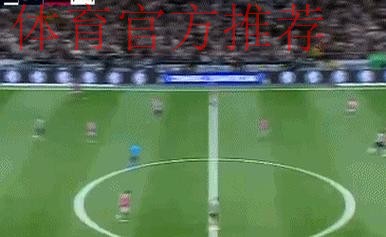 39岁胡尔克跪地庆祝!单刀终结悬念:打破15场球荒 杀进决赛 39岁胡尔克跪地庆祝!单刀终结悬念:打破15场球荒 杀进决赛